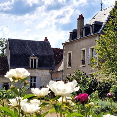 Chambre D'Hotes "Au Bord De Loire" La Marche Экстерьер фото