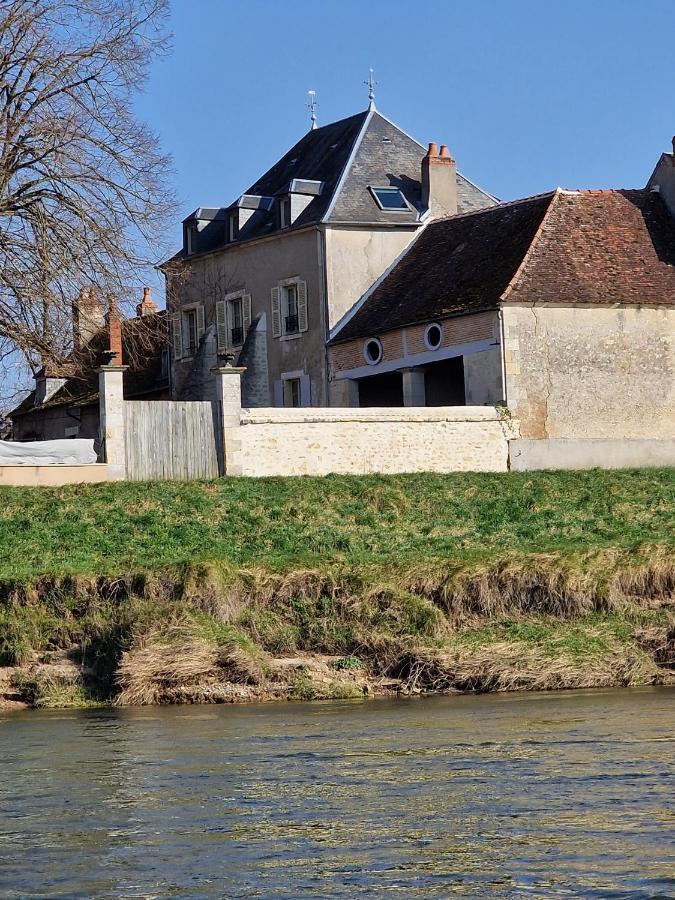 Chambre D'Hotes "Au Bord De Loire" La Marche Экстерьер фото